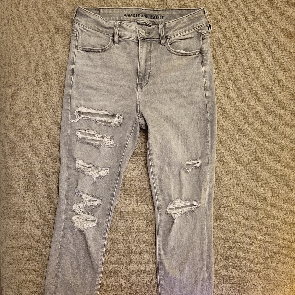 American Eagle Jeans Size 8 regular Grey